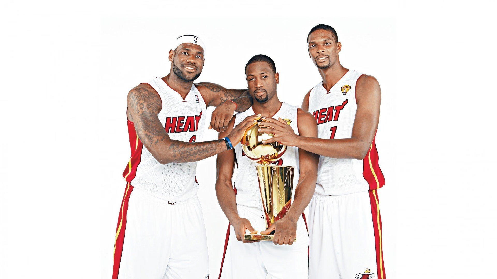 英超激烈争夺：赛事精彩纷呈，冠军悬念重重！，英超最精彩比赛